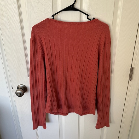 NWOT White Crow - Burnt Orange Henley Top - Picture 5 of 5